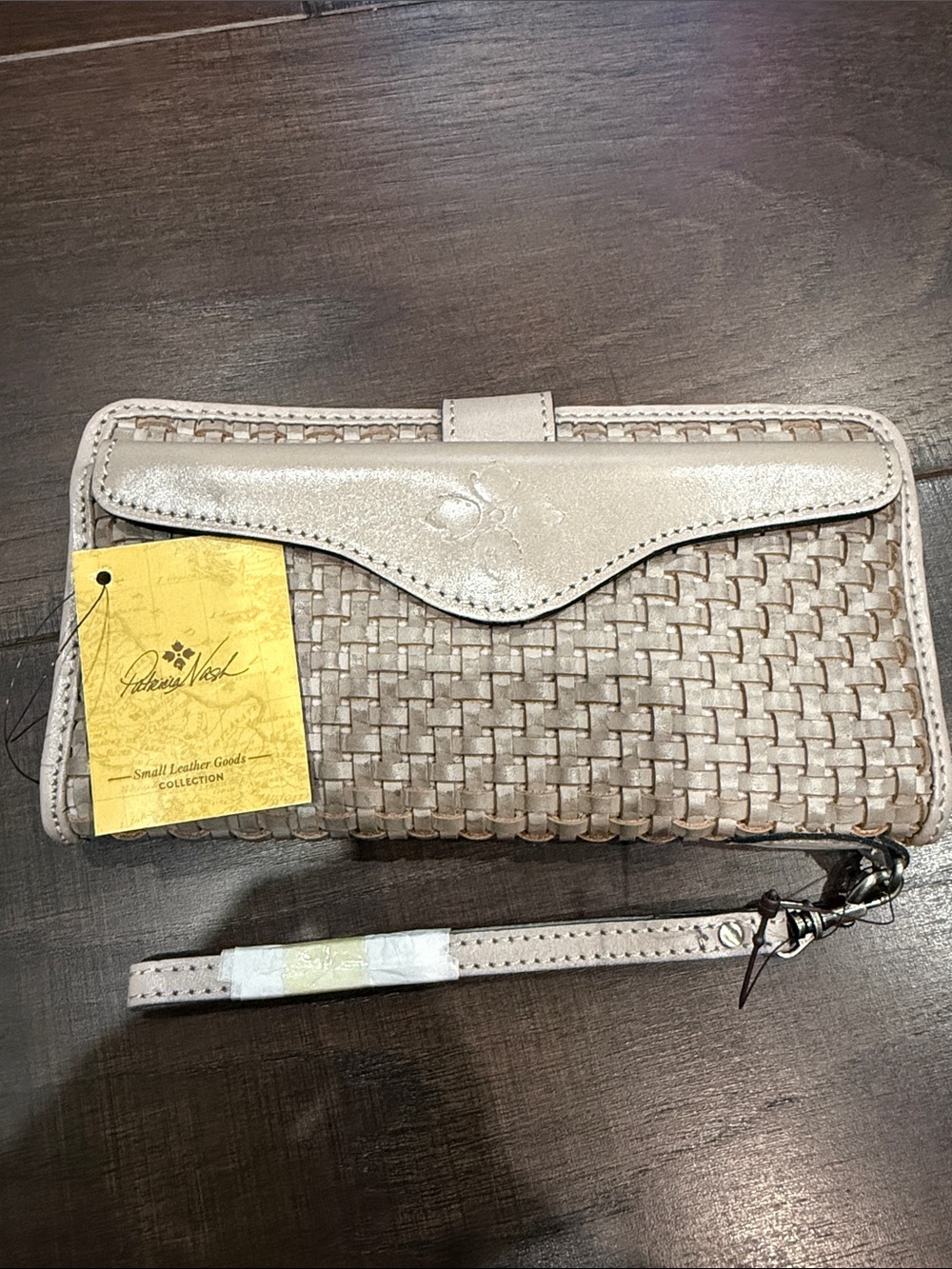 Patricia Nash Beige Woven Leather Wallet/ Wristlet